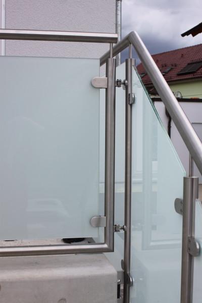 Edelstahlgeländer (Detail)