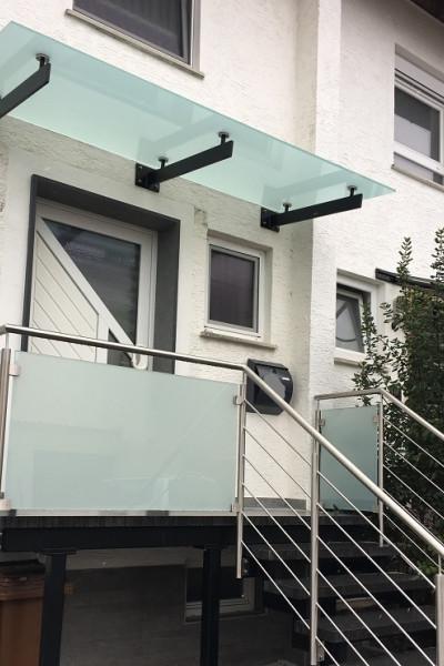 Neu gestalteter Hauseingang